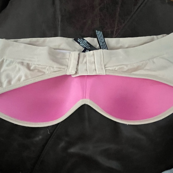 Pink Cool and Comfy Strapless Bra Size Large Nude - Picture 3 of 7